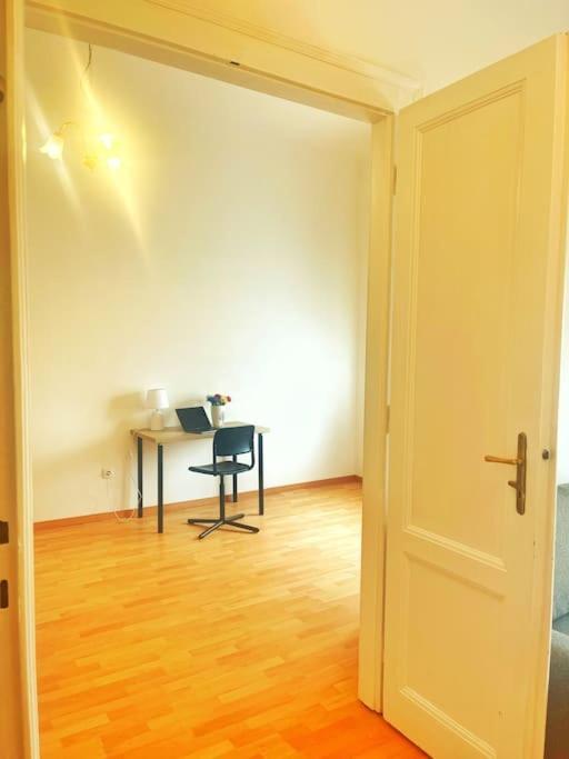 Central Spacious Flat Budapest Exterior photo